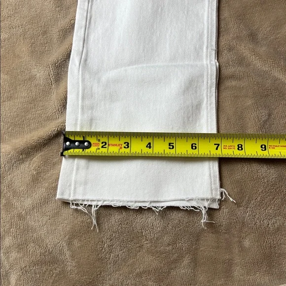 ZARA NWOT White High Rise Flare Jeans with Distressed Split Hem - Size 0 - Picture 13 of 14